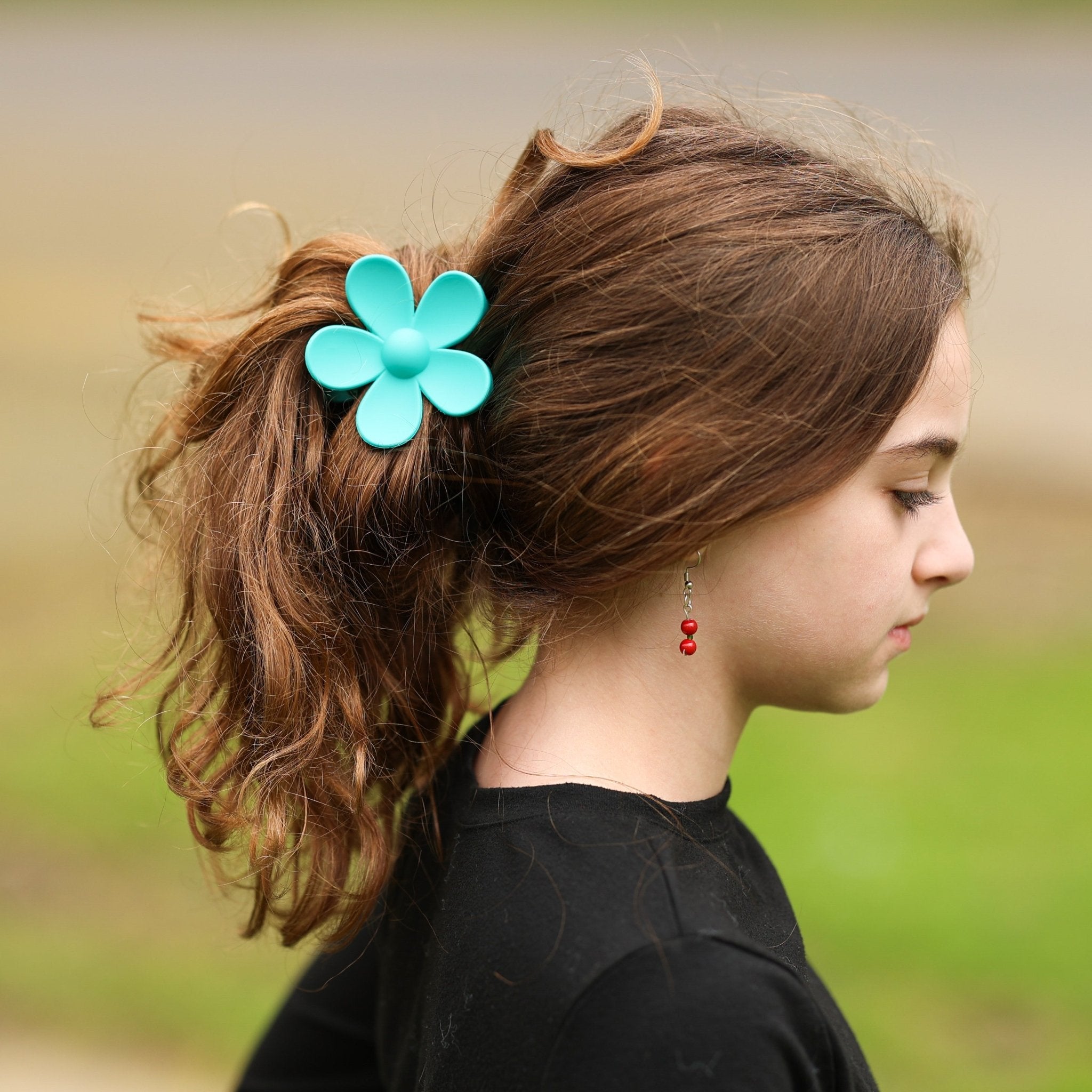 Matte Hair Claw Clip - Large Daisy Flower - FROG SAC