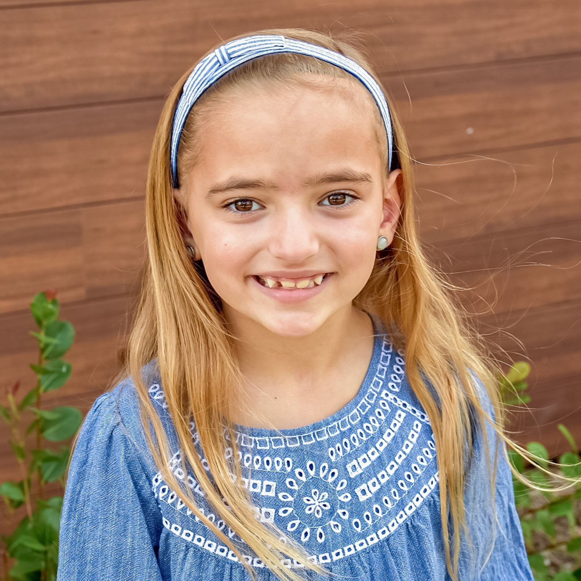 Adjustable No Slip Seersucker Bow Headband - FROG SAC