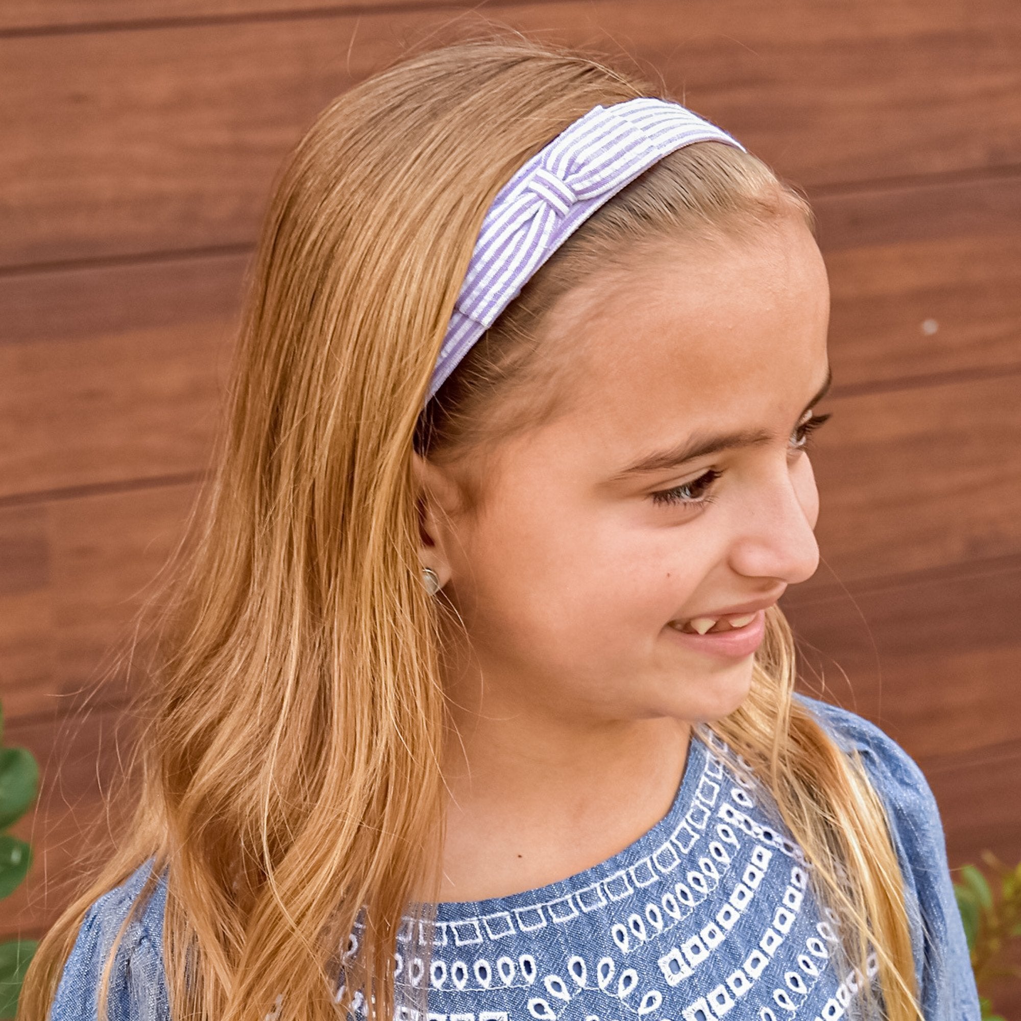 Adjustable No Slip Seersucker Bow Headband - FROG SAC