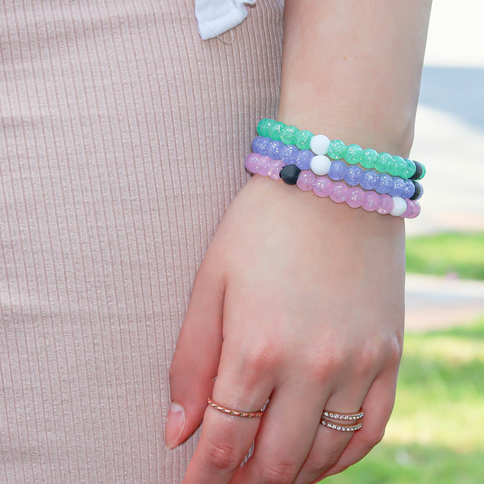 Glitter Beaded Bubble Bracelets - 6 Pack - FROG SAC