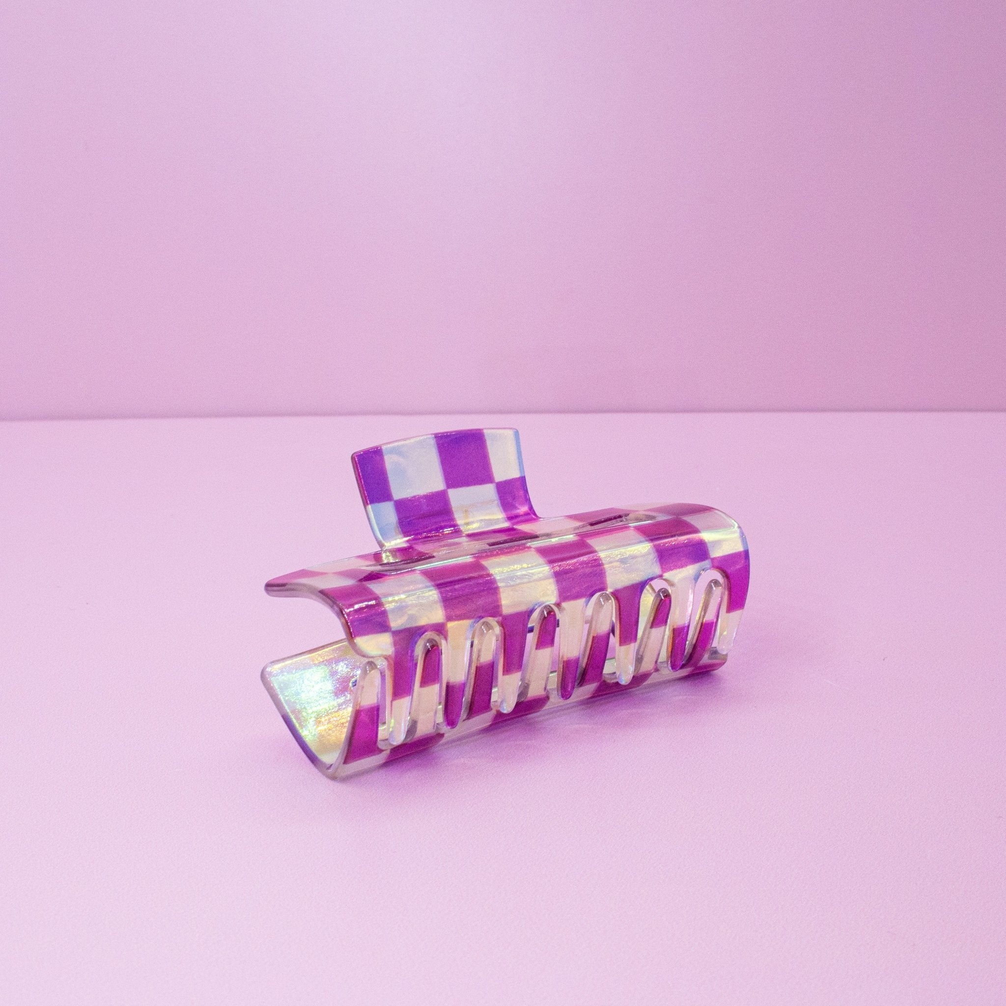 Medium Iridescent Checkered Hair Claw Clip - FROG SAC
