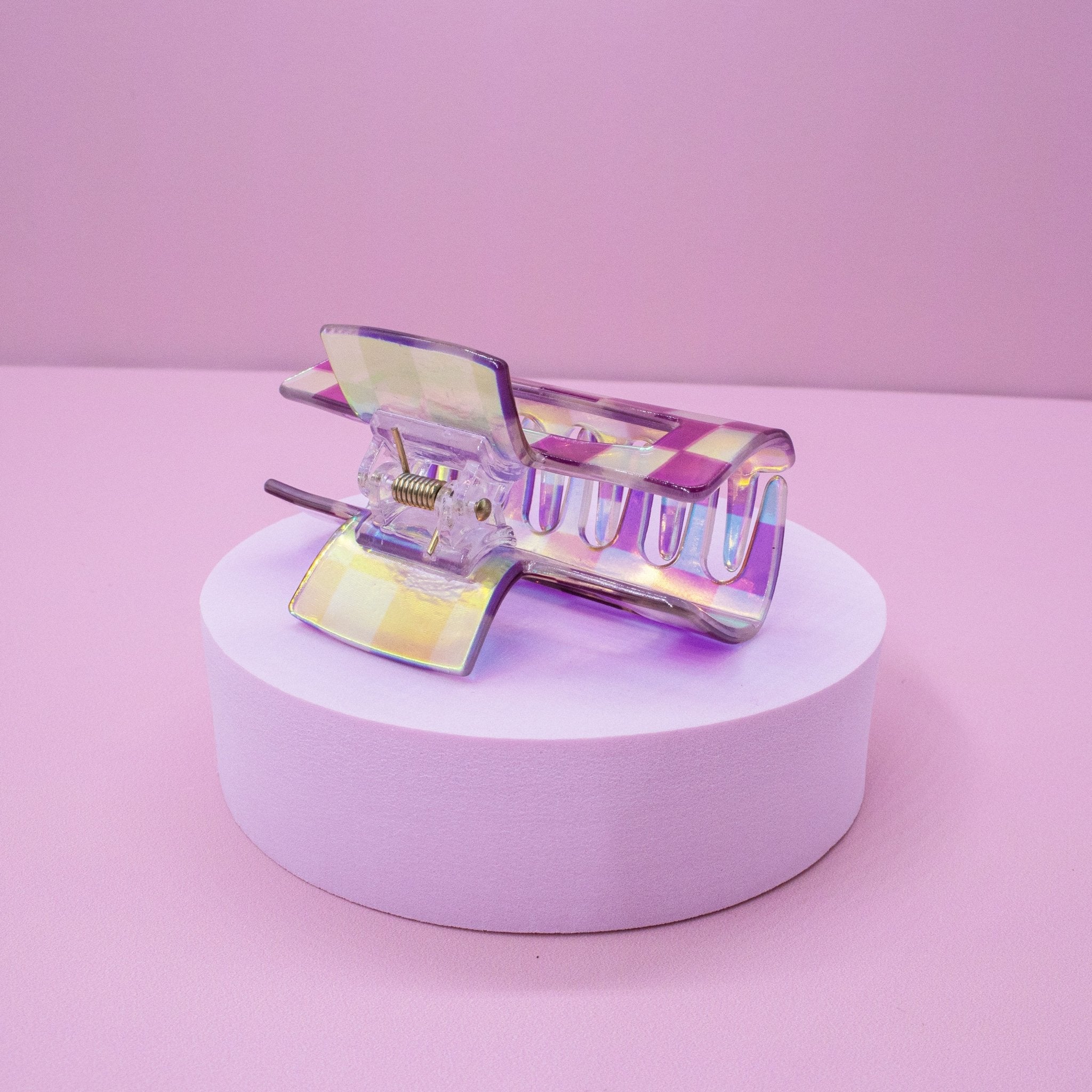 Medium Iridescent Checkered Hair Claw Clip - FROG SAC