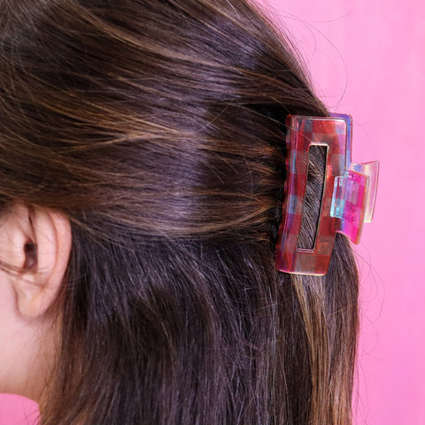 Medium Iridescent Checkered Hair Claw - Pink - FROG SAC