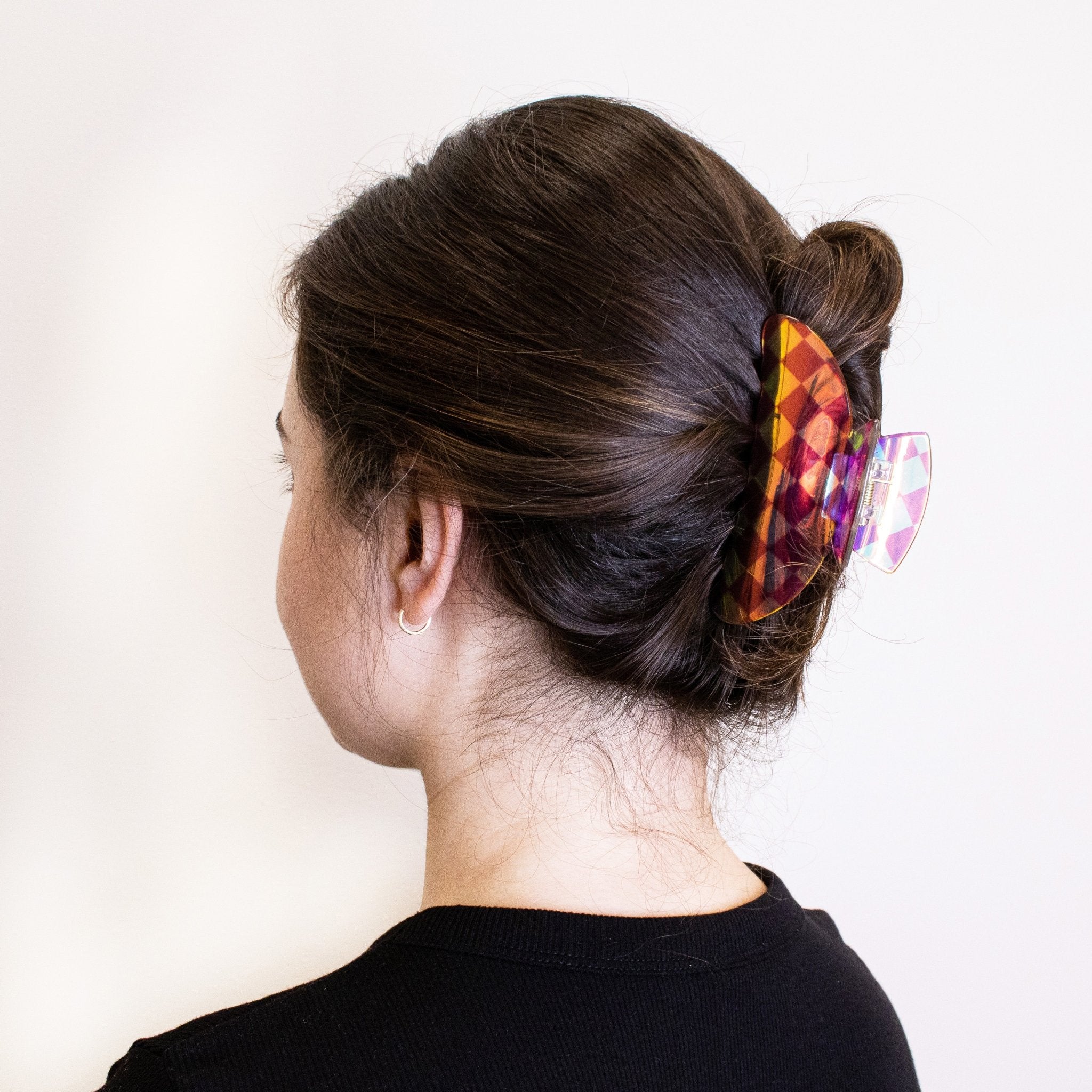 Medium Round Iridescent Checkered Hair Claw Clip - FROG SAC