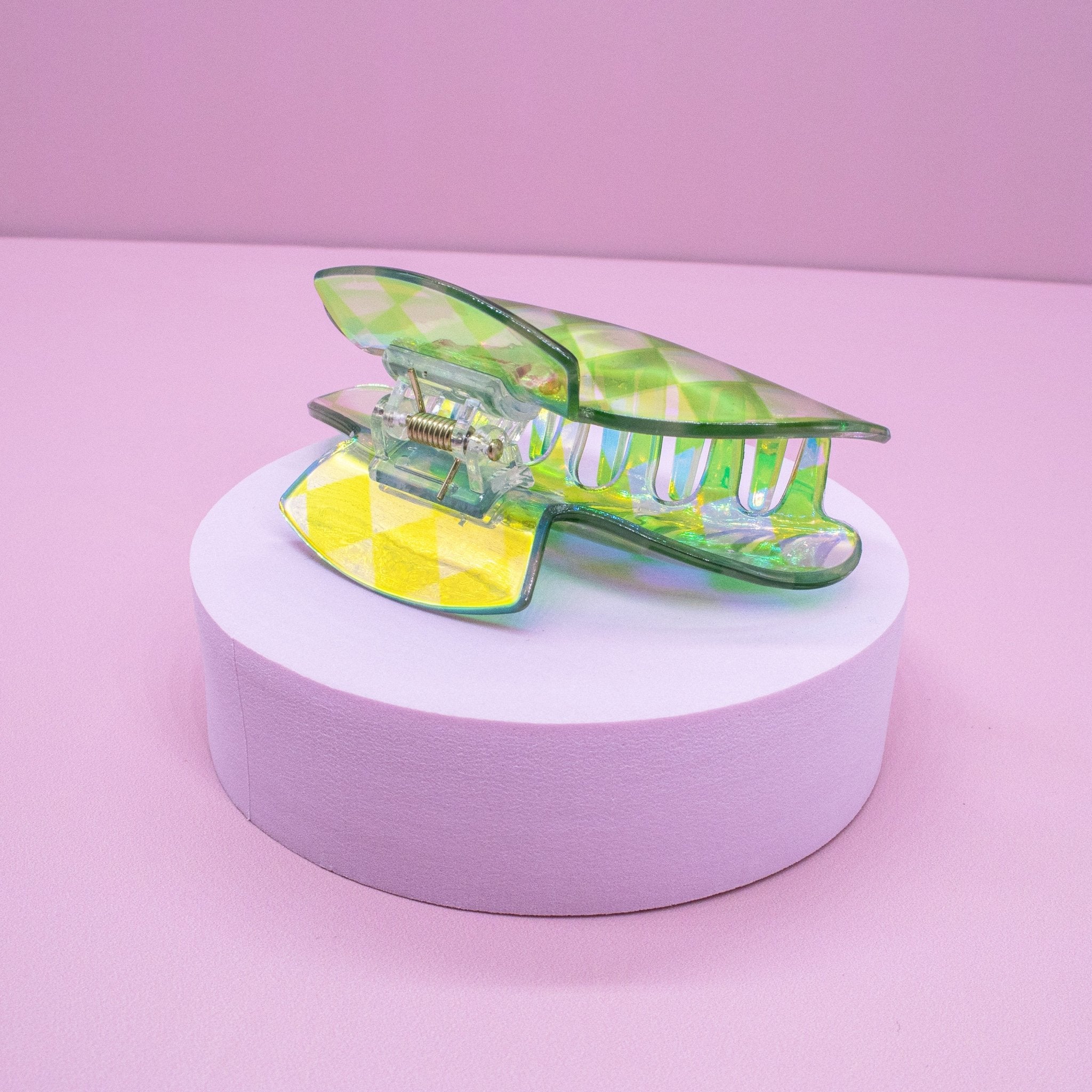 Medium Round Iridescent Checkered Hair Claw Clip - FROG SAC