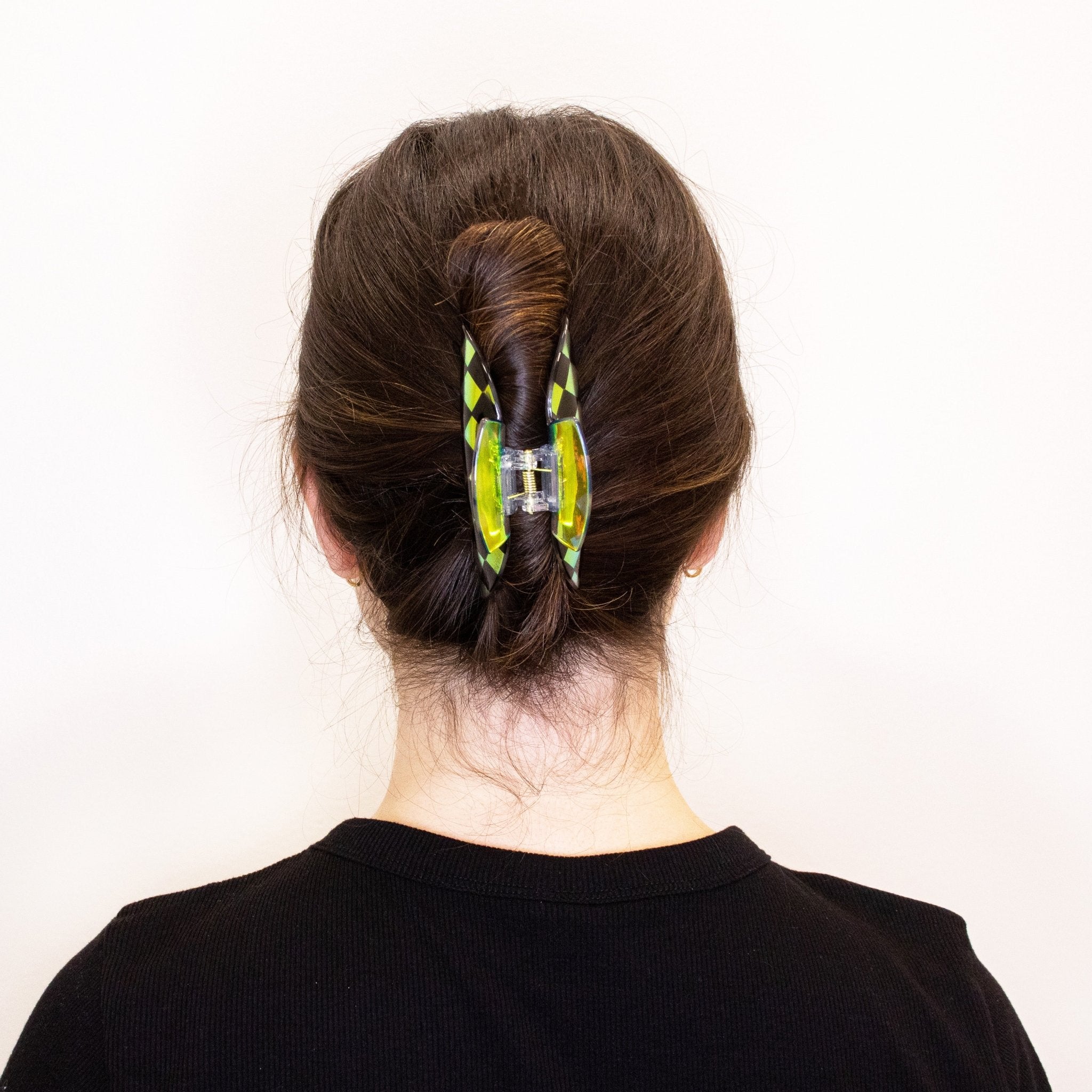 Medium Round Iridescent Checkered Hair Claw Clip - FROG SAC