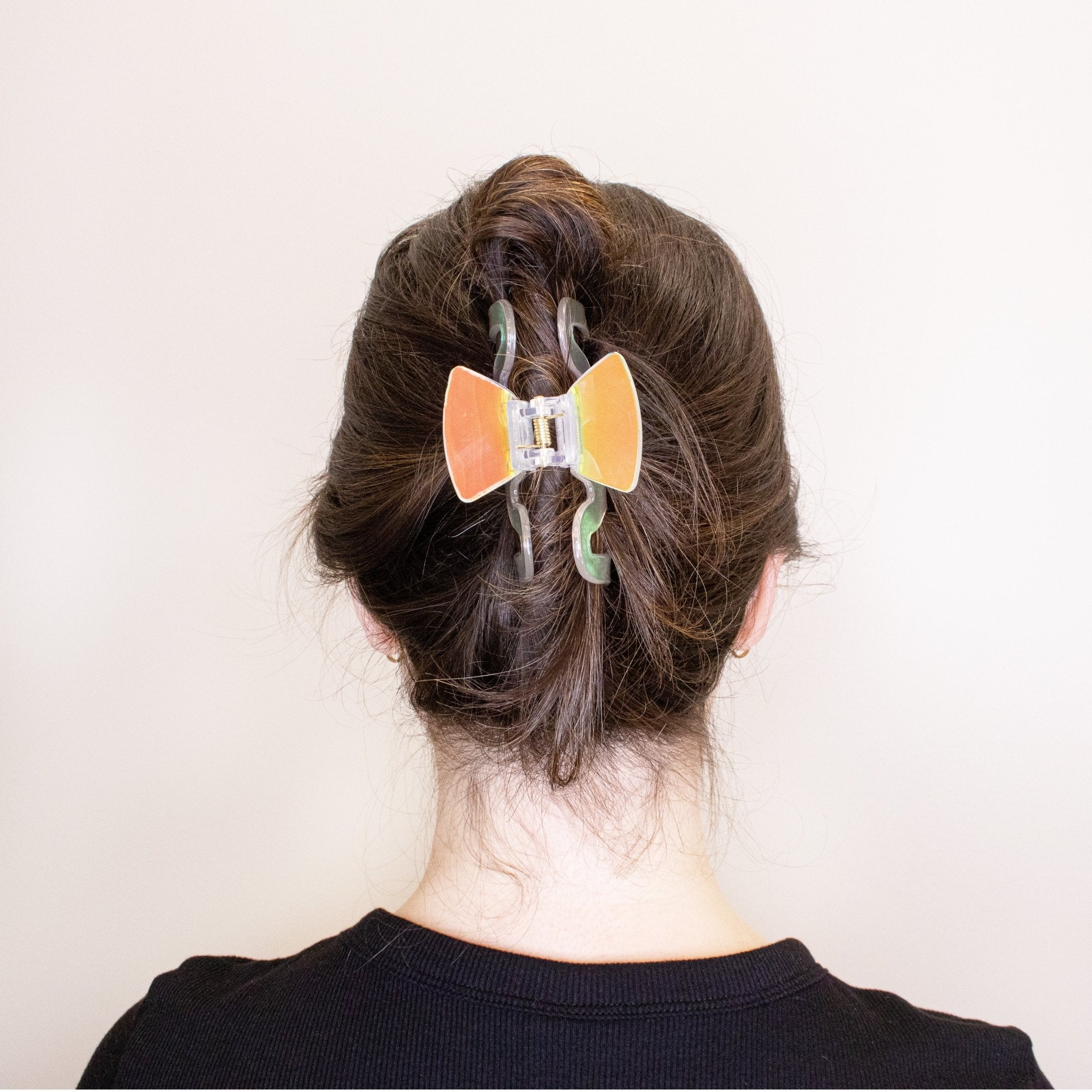 Medium Wavy Iridescent Hair Claw Clip - FROG SAC