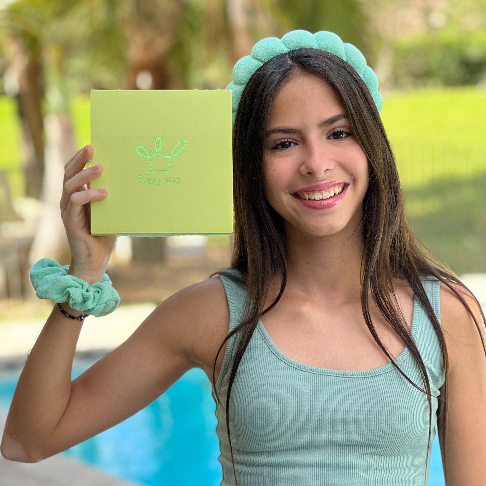 Puffy Spiral Terry Cloth Padded Spa Headband and Scrunchie Wristbands - FROG SAC